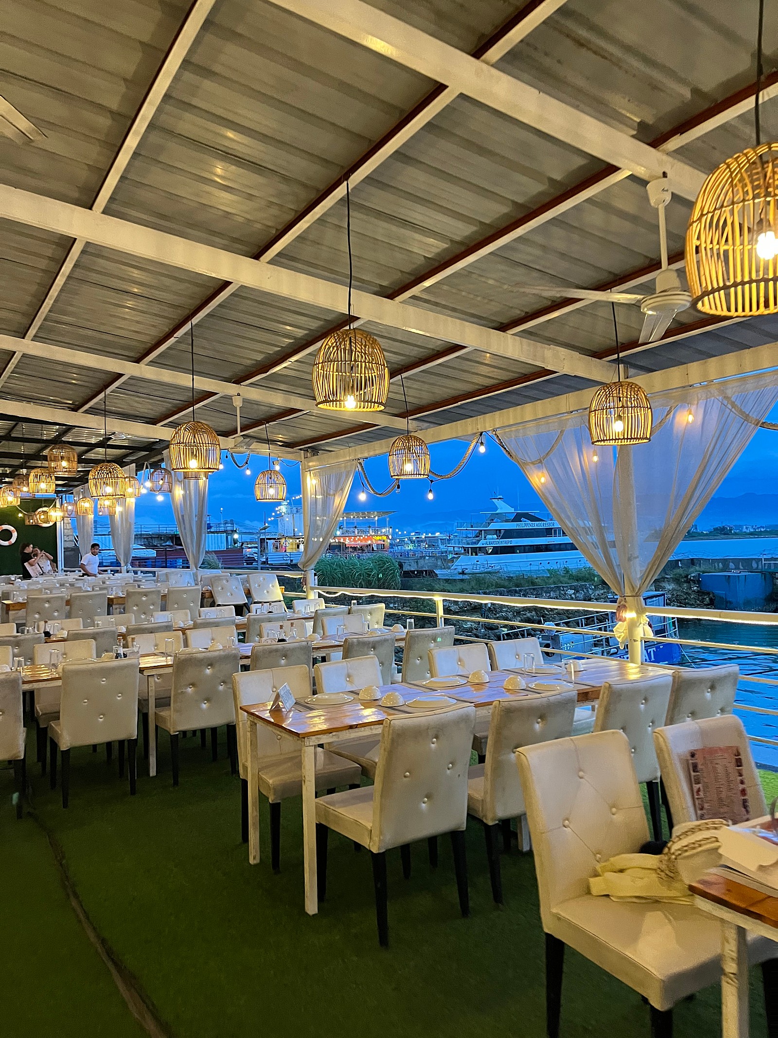 [세부] 니모잡았어요('-' э )Э