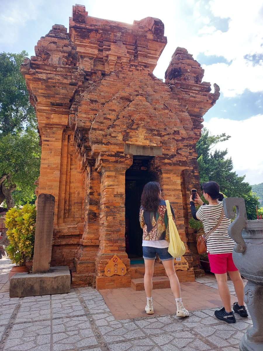 나트랑 달랏 현지가이드 미엔과 함께