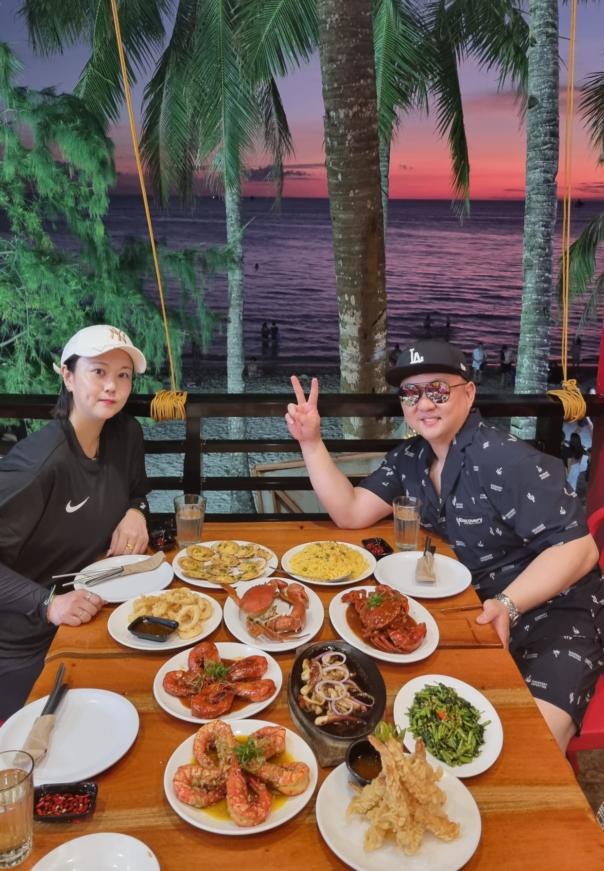 첫 해외여행 보라카이♥_ 희선가이드님과 우리 부부♥