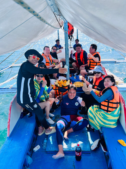 [보라카이] 50대후반 중년남녀 8명의 보라카이여행...