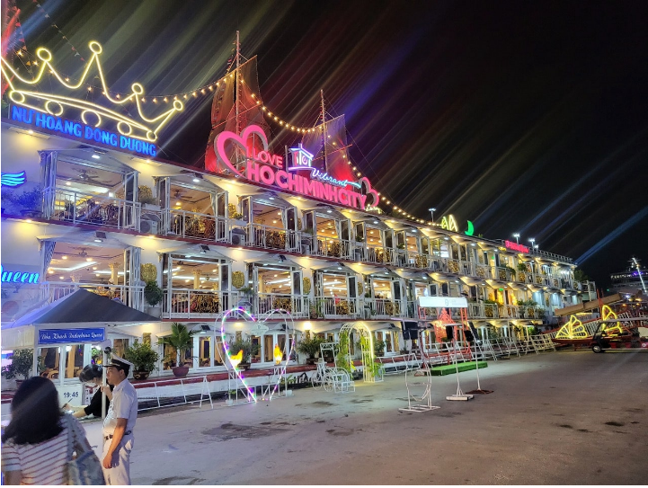 [호치민] 조금 많이 늦은 11월;; 후기 남겨요~ (10인 대가족)