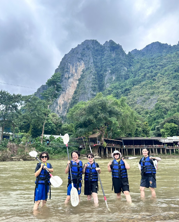 [라오스] 유년시절로의 시간 여행을 다녀 왔어요