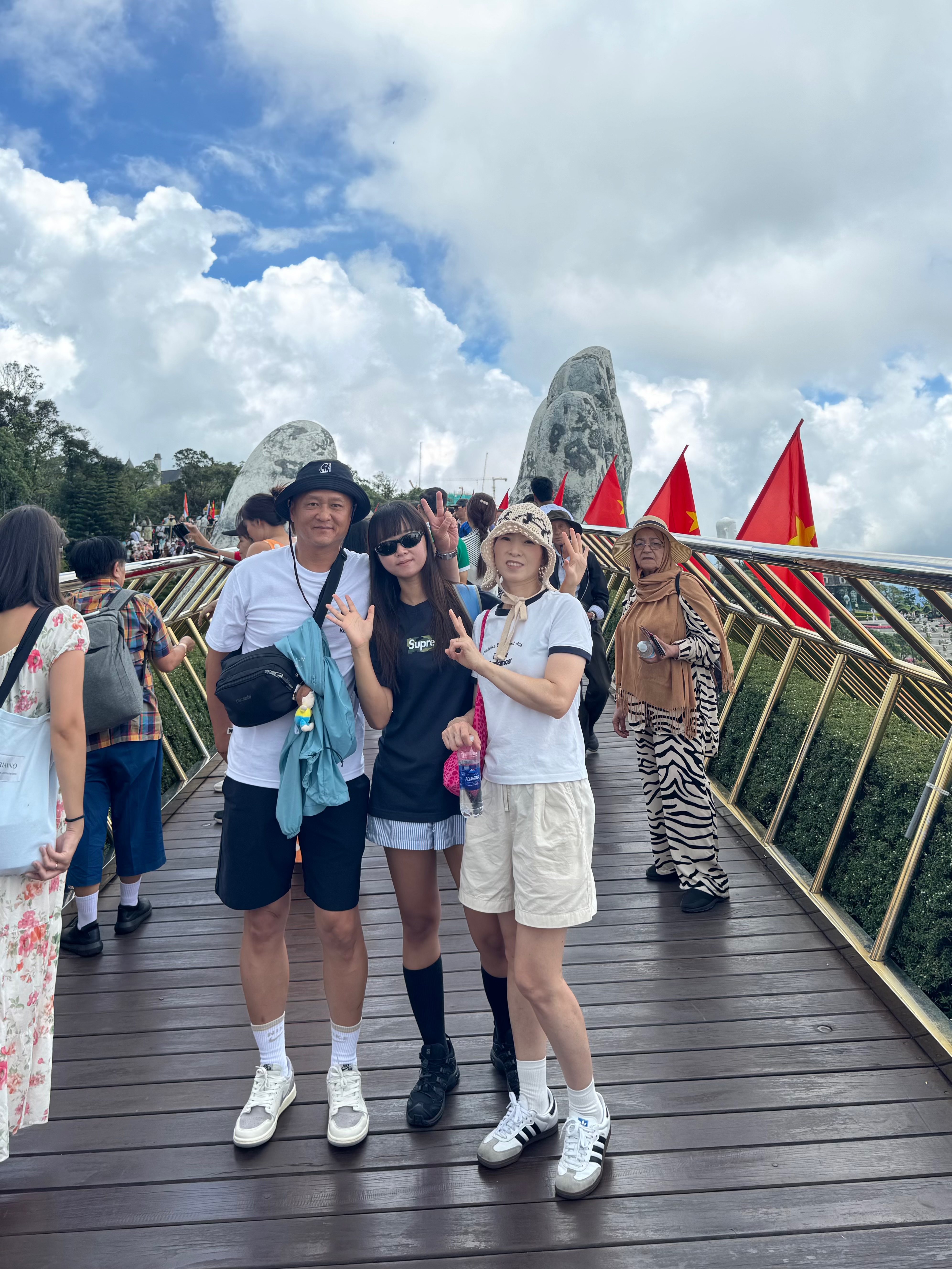 우리가족 첫 해외여행 다낭 은혜 가이드님과  함께